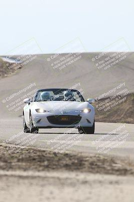 media/Nov-10-2025-Private Event (Mon) [[7fd464aee1]]/Novice/Session 2 (Phil Hill)/